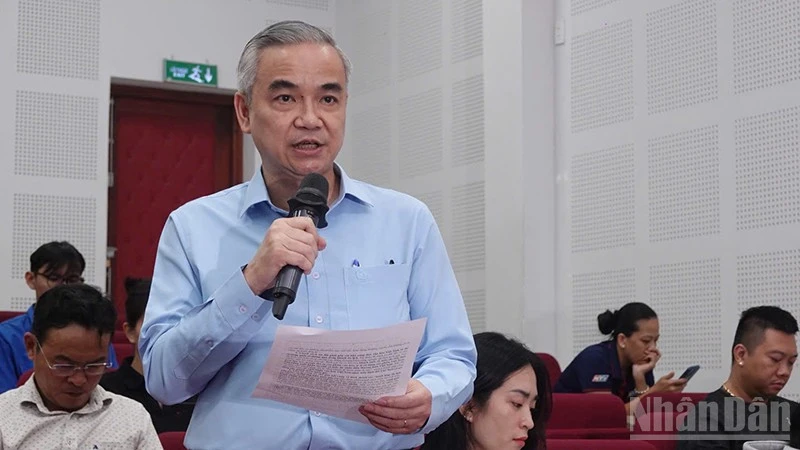 Tạo “cú huých” chính sách cho công nghiệp văn hóa Tạo “cú huých” chính sách cho công nghiệp văn hóa