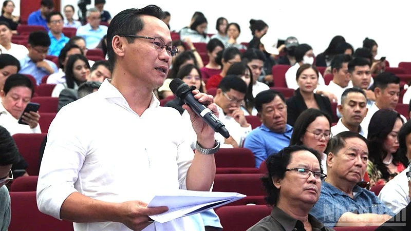 Tạo “cú huých” chính sách cho công nghiệp văn hóa Tạo “cú huých” chính sách cho công nghiệp văn hóa