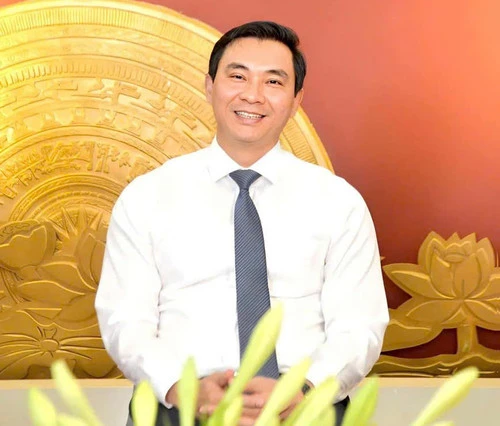 Tạo ra diễn đàn kết nối giữa nghiên cứu lý luận, quản lý thực tiễn và đào tạo nguồn nhân lực Tạo ra diễn đàn kết nối giữa nghiên cứu lý luận, quản lý thực tiễn và đào tạo nguồn nhân lực