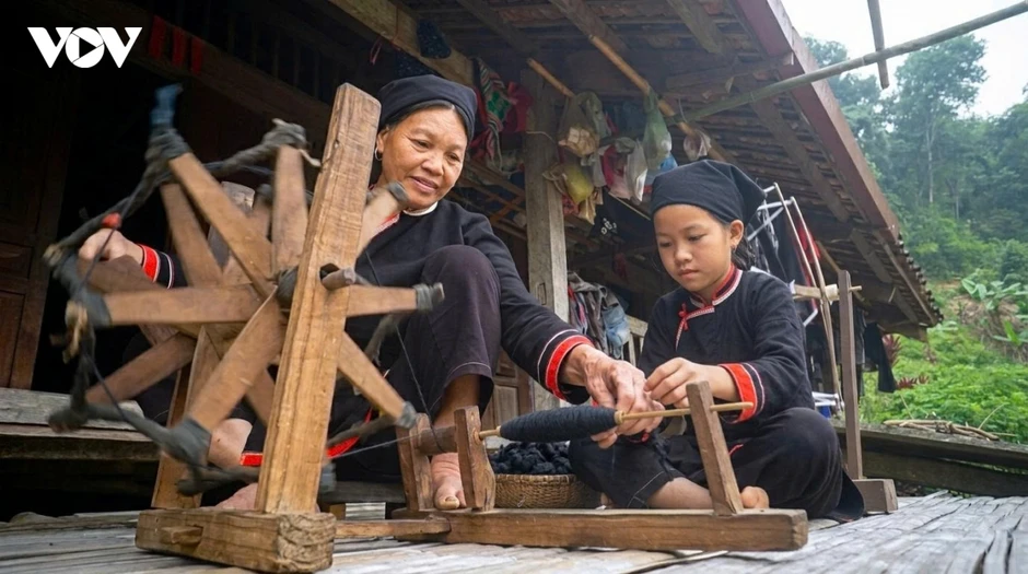 Thái Nguyên: Giữ sắc chàm Sán Chỉ ở Khâu Đấng Thái Nguyên: Giữ sắc chàm Sán Chỉ ở Khâu Đấng