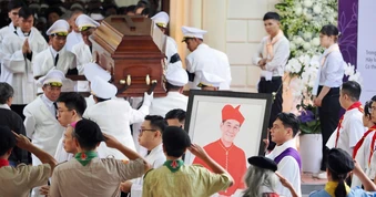 Thánh lễ an táng Đức Hồng y Gioan Baotixita Phạm Minh Mẫn diễn ra tôn nghiêm, trọng thể tại TP.HCM