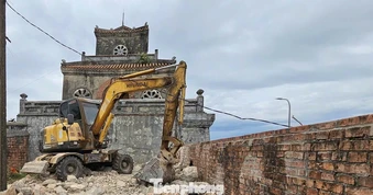 Tháo dỡ toàn bộ lô cốt quân sự tại Kinh thành Huế
