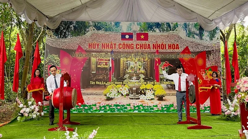Thắt chặt tình hữu nghị Việt-Lào qua lễ Húy nhật Công chúa Nhồi Hoa năm 2026 Thắt chặt tình hữu nghị Việt-Lào qua lễ Húy nhật Công chúa Nhồi Hoa năm 2026