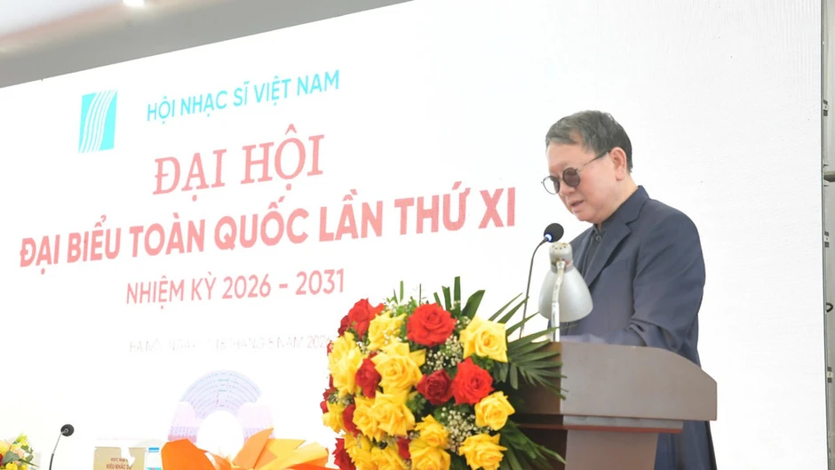 Thiếu tướng, nhạc sĩ Nguyễn Đức Trịnh tái đắc cử Chủ tịch Hội Nhạc sĩ Việt Nam Thiếu tướng, nhạc sĩ Nguyễn Đức Trịnh tái đắc cử Chủ tịch Hội Nhạc sĩ Việt Nam
