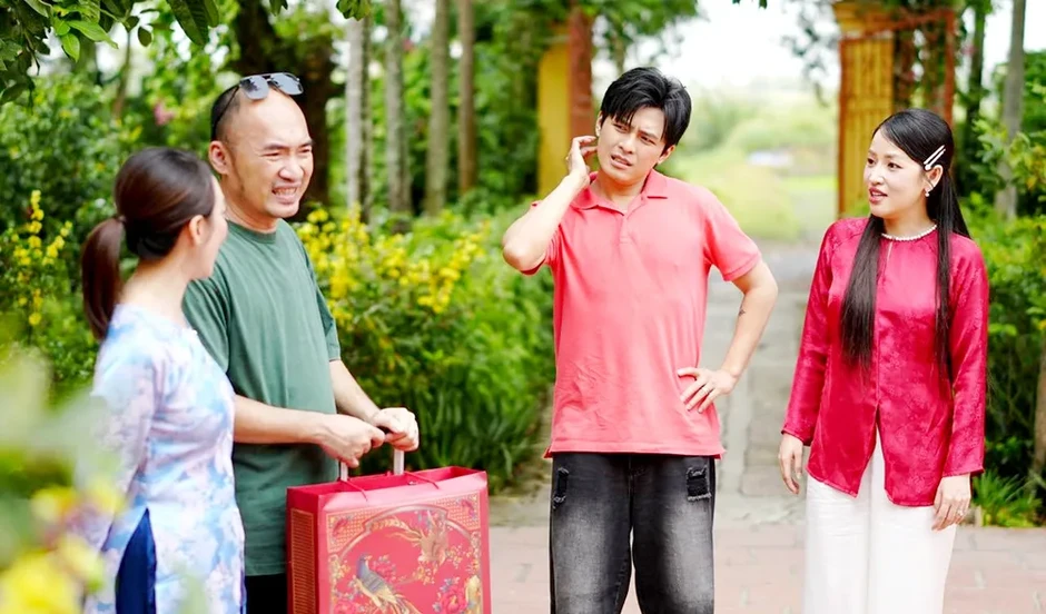 Thưa dần phim chiếu trên mạng xã hội