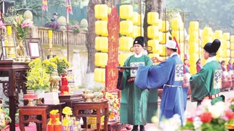 Tìm lại “lễ nhạc” Thăng Long