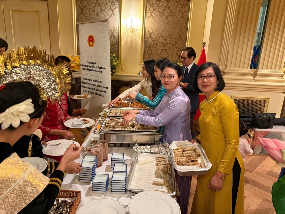 Tỏa sáng sắc màu, hương vị ASEAN tại thủ đô Vienna trong Ngày Văn hóa ASEAN 2026 Tỏa sáng sắc màu, hương vị ASEAN tại thủ đô Vienna trong Ngày Văn hóa ASEAN 2026