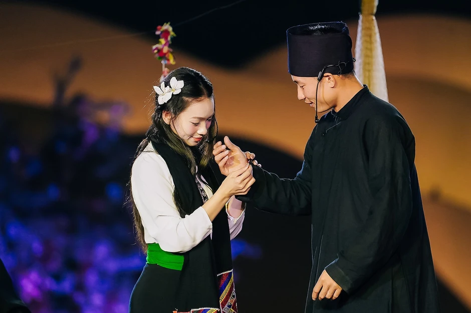 Tổng đạo diễn Lê Hải Yến: Tôn vinh di sản văn hóa Xòe Thái qua “Xòe Thái - Trọn một vòng yêu”