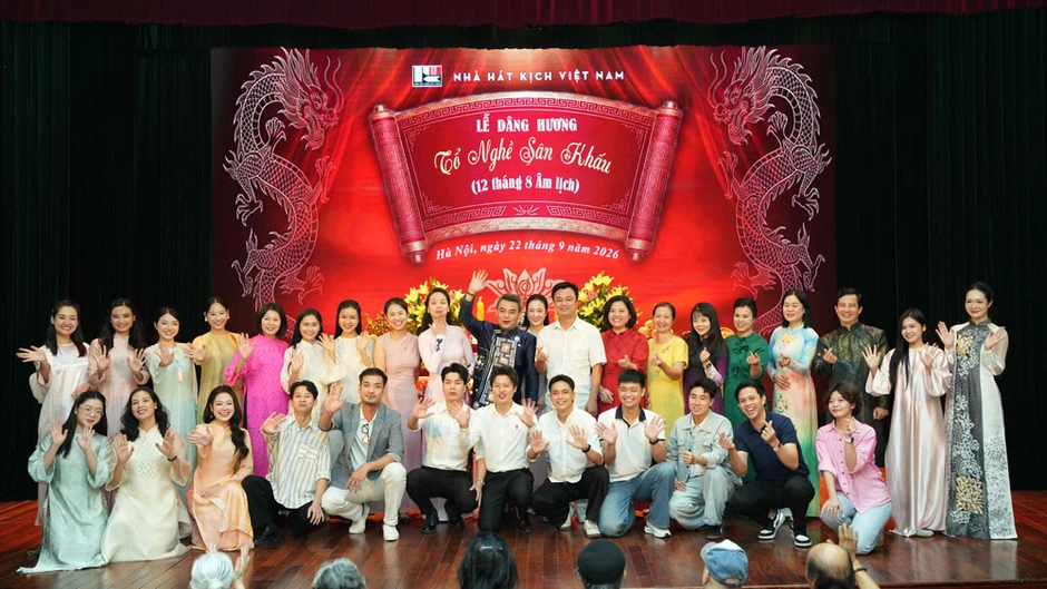 Trăn trở của NSND Lan Hương, NSƯT Kiều Minh Hiếu khi Nhà hát Kịch VN chuyển trụ sở Trăn trở của NSND Lan Hương, NSƯT Kiều Minh Hiếu khi Nhà hát Kịch VN chuyển trụ sở