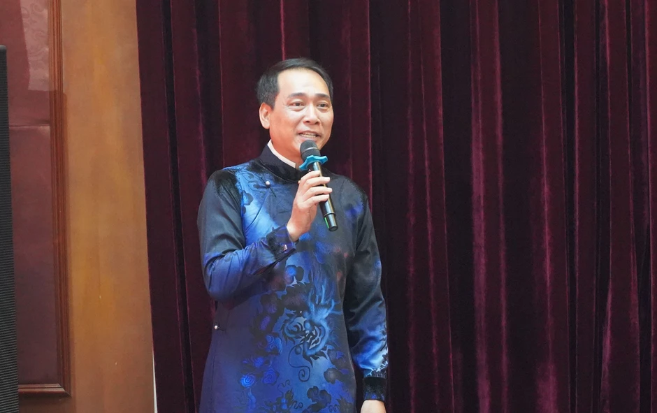 Trăn trở của NSND Lan Hương, NSƯT Kiều Minh Hiếu khi Nhà hát Kịch VN chuyển trụ sở Trăn trở của NSND Lan Hương, NSƯT Kiều Minh Hiếu khi Nhà hát Kịch VN chuyển trụ sở
