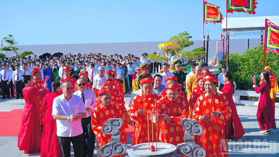 Trang trọng tri ân Đức Quốc Tổ nơi địa đầu cực nam Tổ quốc