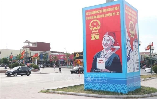 Tranh cổ động bầu cử: Lan tỏa tinh thần ngày hội lớn của toàn dân Tranh cổ động bầu cử: Lan tỏa tinh thần ngày hội lớn của toàn dân