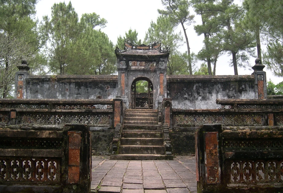 Triều Nguyễn một góc nhìn khác: 8 tháng 'bị làm vua' của Nguyễn Phúc Ưng Đăng Triều Nguyễn một góc nhìn khác: 8 tháng 'bị làm vua' của Nguyễn Phúc Ưng Đăng