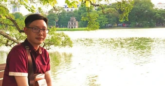 Từ lời chào vu vơ đến bục giảng hội nhập