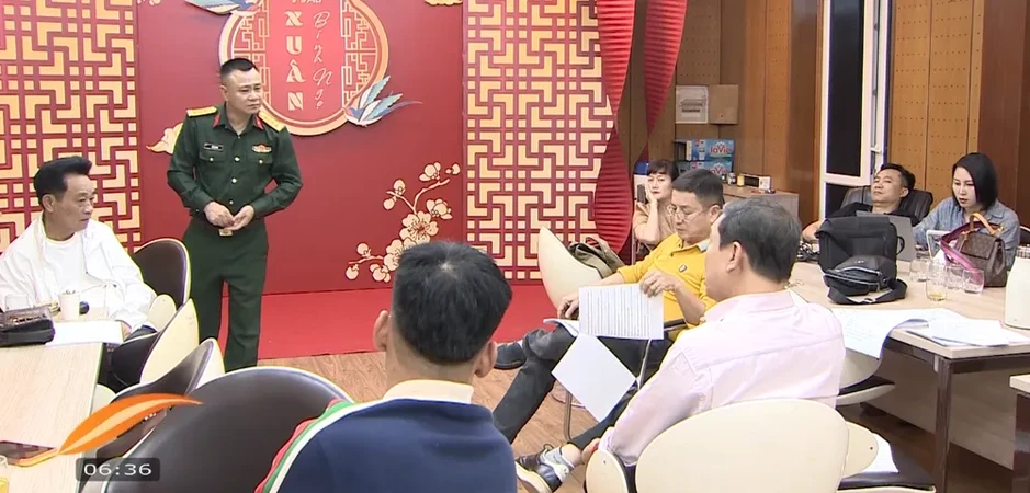 Vân Dung, Quốc Khánh, Tự Long tái xuất cùng Táo Quân trên VTV3 Vân Dung, Quốc Khánh, Tự Long tái xuất cùng Táo Quân trên VTV3