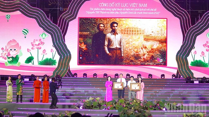 Về nghe sen kể chuyện Về nghe sen kể chuyện
