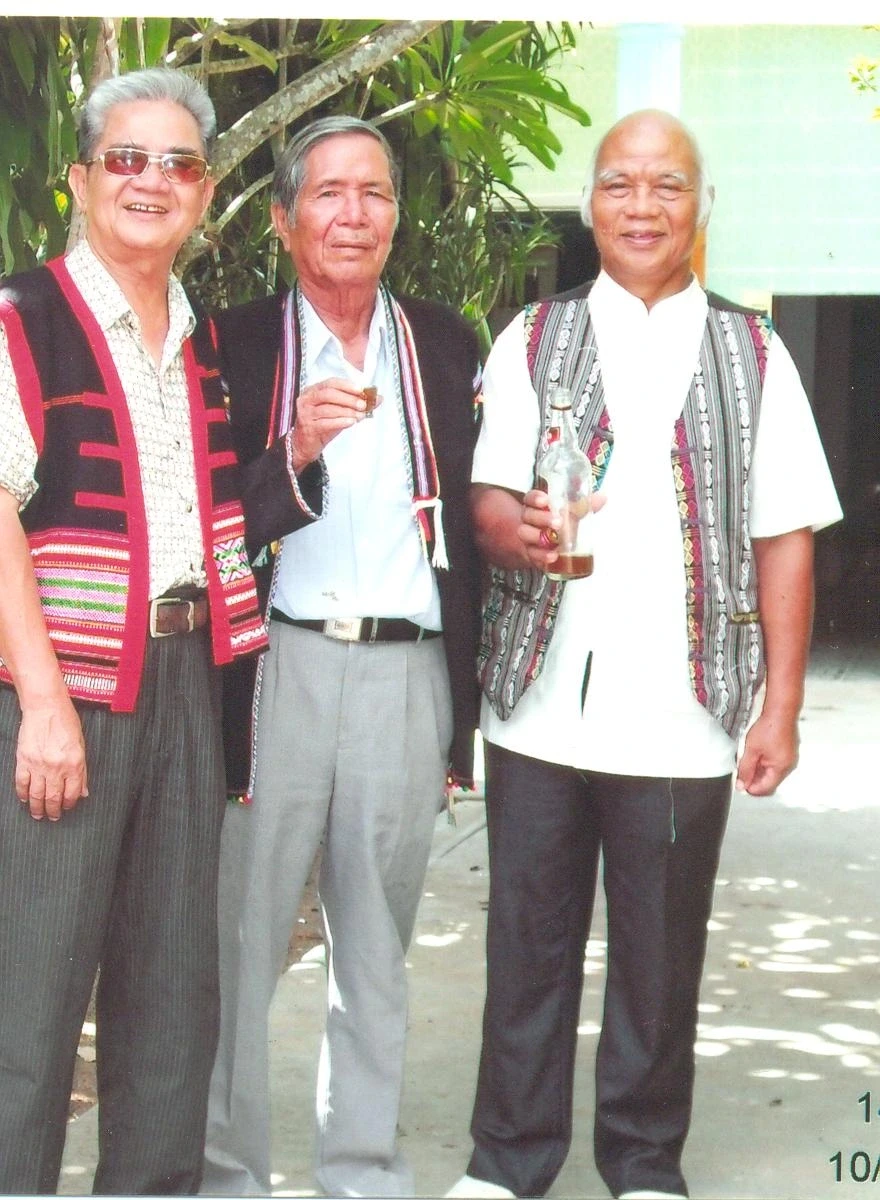 Vĩnh biệt 'già làng' của văn hóa Tây nguyên Vĩnh biệt 'già làng' của văn hóa Tây nguyên