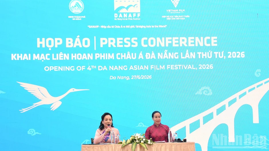 Vinh danh điện ảnh châu Á và Việt Nam Vinh danh điện ảnh châu Á và Việt Nam