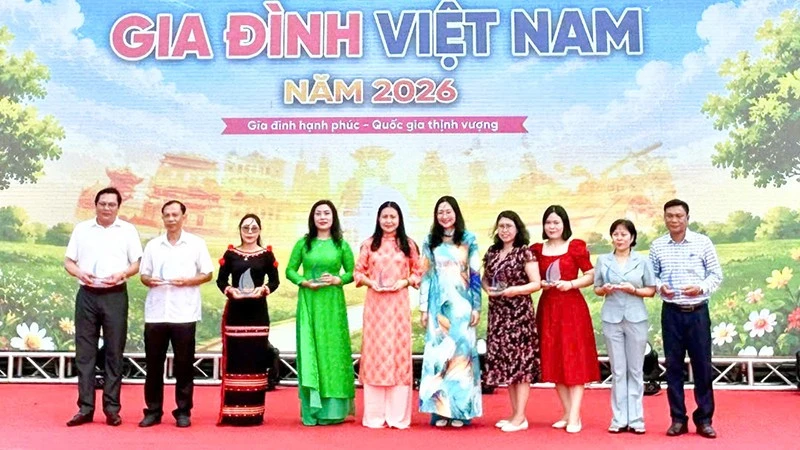 Vĩnh Long tự hào dấu ấn 25 năm xây dựng mái ấm gia đình Vĩnh Long tự hào dấu ấn 25 năm xây dựng mái ấm gia đình