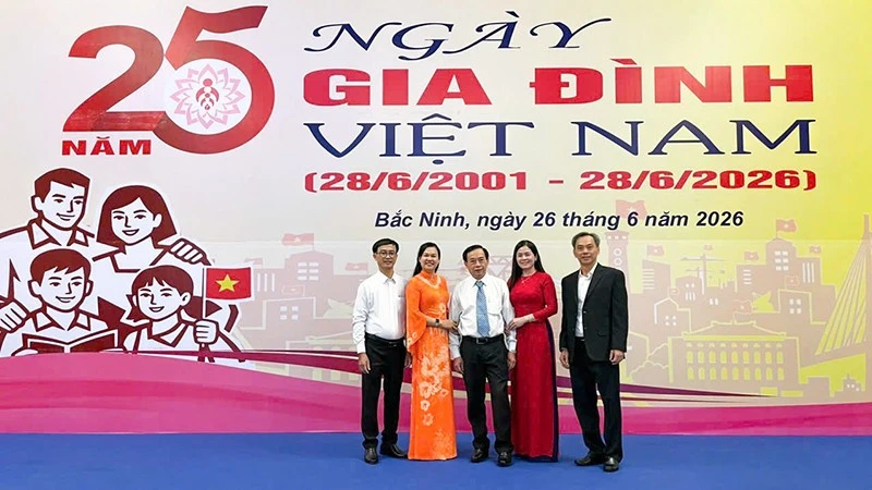 Vĩnh Long tự hào dấu ấn 25 năm xây dựng mái ấm gia đình Vĩnh Long tự hào dấu ấn 25 năm xây dựng mái ấm gia đình