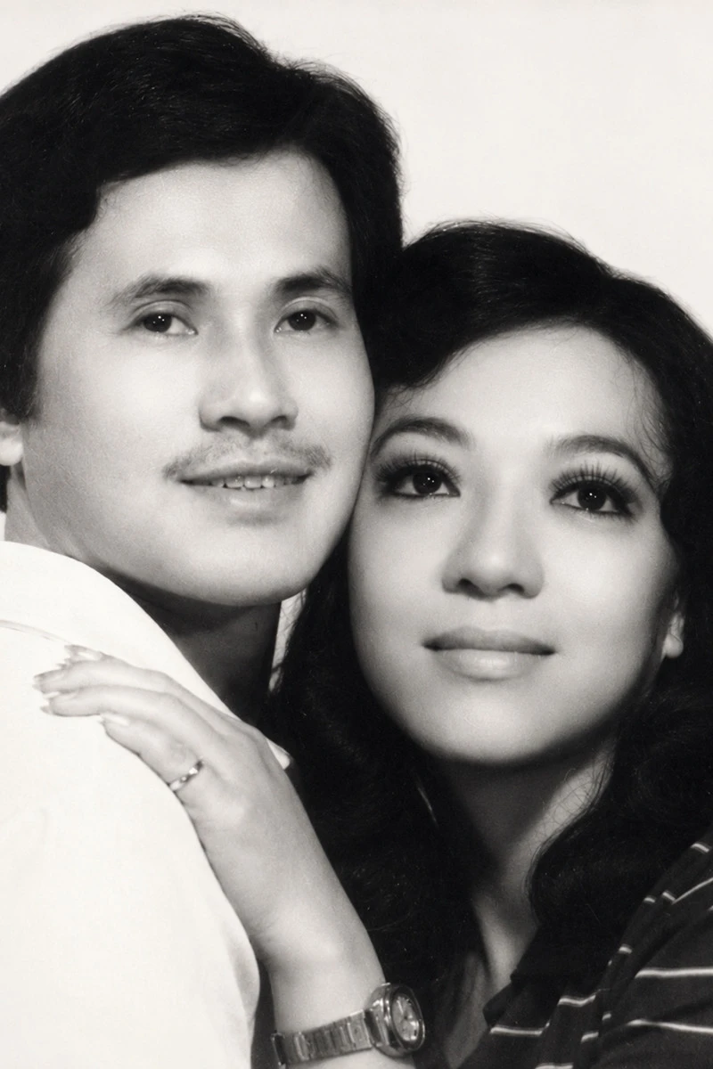 Vợ chồng nghệ sĩ Hoài Thanh và Đỗ Quyên lần đầu tiết lộ sóng gió hôn nhân Vợ chồng nghệ sĩ Hoài Thanh và Đỗ Quyên lần đầu tiết lộ sóng gió hôn nhân