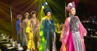Võ Việt Chung kể chuyện phương nam qua “Lãnh Mỹ A Show”