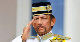 Vụ tước danh hiệu con dâu chấn động và cuộc sống xa hoa của Quốc vương Brunei