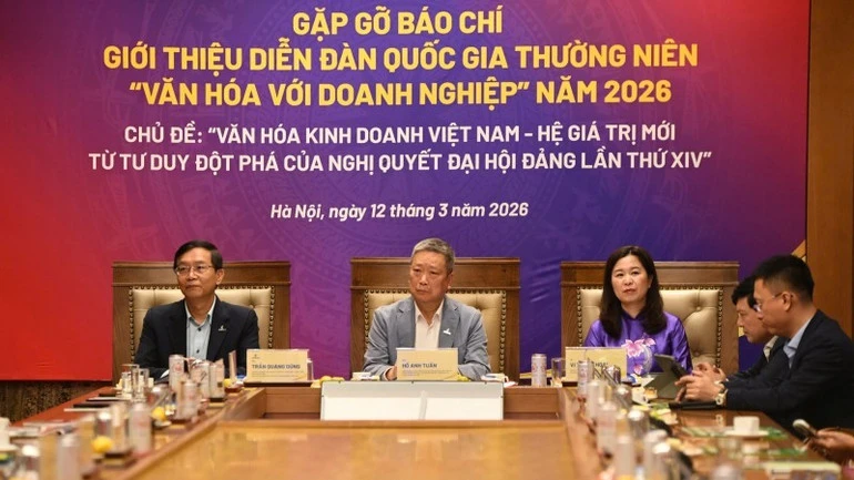 Xây dựng hệ giá trị văn hóa kinh doanh từ tư duy đột phá của Nghị quyết Đại hội Đảng lần thứ XIV Xây dựng hệ giá trị văn hóa kinh doanh từ tư duy đột phá của Nghị quyết Đại hội Đảng lần thứ XIV