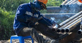 "Khát" kỹ sư, chủ thầu xây dựng tăng lương kịch trần để hút nhân lực