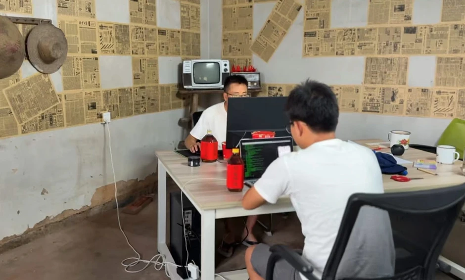 AI khiến lập trình viên kiệt sức, thu nhập giảm AI khiến lập trình viên kiệt sức, thu nhập giảm