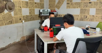 AI khiến lập trình viên kiệt sức, thu nhập giảm