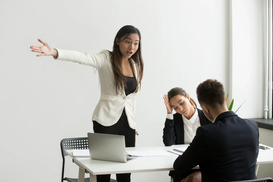AI từ “phép màu công sở" đến nguyên nhân gây kiệt sức với dân văn phòng AI từ “phép màu công sở" đến nguyên nhân gây kiệt sức với dân văn phòng