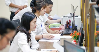 Bộ Nội vụ hướng dẫn tính lương, phụ cấp mới khi lương cơ sở tăng từ 1.7
