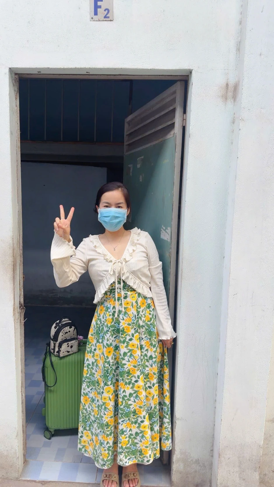 Bỏ phố sau 14 năm tha hương, cô gái vẫn dọn phòng trọ nghèo sạch bong Bỏ phố sau 14 năm tha hương, cô gái vẫn dọn phòng trọ nghèo sạch bong