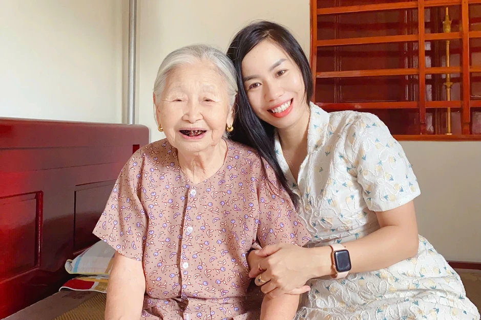 Bỏ phố sau 14 năm tha hương, cô gái vẫn dọn phòng trọ nghèo sạch bong Bỏ phố sau 14 năm tha hương, cô gái vẫn dọn phòng trọ nghèo sạch bong