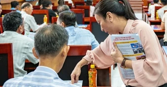 Chiêu trò dụ chuyển tiền đặt cọc hồ sơ "việc nhẹ lương cao"