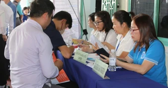 Chưa đến tuổi nghỉ hưu, vì sao không được hưởng trợ cấp thất nghiệp?