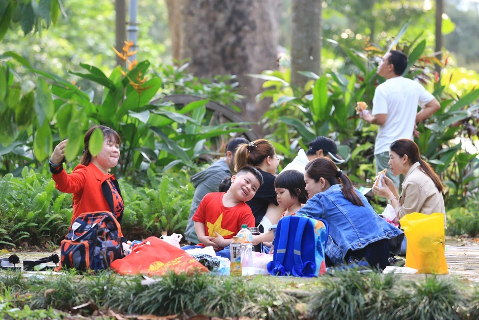 Có nên 'nối' kỳ nghỉ Giỗ tổ với 30.4 - 1.5 để nghỉ liền 9 ngày? Có nên 'nối' kỳ nghỉ Giỗ tổ với 30.4 - 1.5 để nghỉ liền 9 ngày?