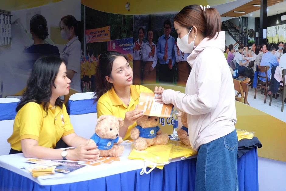 Đà Nẵng: Hướng nghiệp từ sớm, mở sinh kế mới cho lao động sau 'dẹp' vỉa hè Đà Nẵng: Hướng nghiệp từ sớm, mở sinh kế mới cho lao động sau 'dẹp' vỉa hè