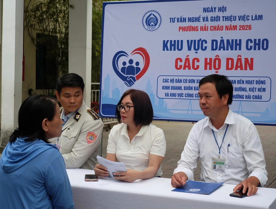 Đà Nẵng: Hướng nghiệp từ sớm, mở sinh kế mới cho lao động sau 'dẹp' vỉa hè Đà Nẵng: Hướng nghiệp từ sớm, mở sinh kế mới cho lao động sau 'dẹp' vỉa hè