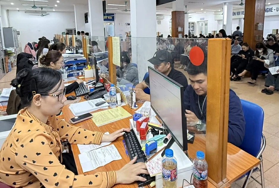 Đề xuất 4 mức kỷ luật viên chức, có thể giảm nhẹ nếu tự nhận lỗi Đề xuất 4 mức kỷ luật viên chức, có thể giảm nhẹ nếu tự nhận lỗi