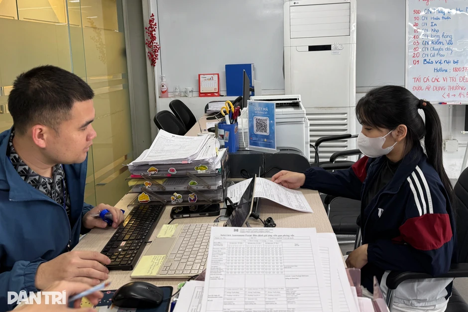 Đề xuất bỏ thủ tục khám sức khỏe khi cấp phép lao động nước ngoài Đề xuất bỏ thủ tục khám sức khỏe khi cấp phép lao động nước ngoài
