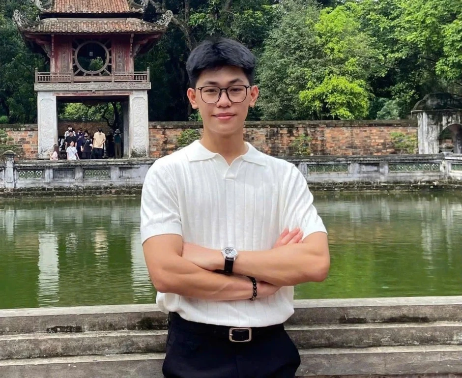 Gen Z Quảng Trị 'check-in' nghĩa vụ Công an nhân dân: Yêu là lên đường! Gen Z Quảng Trị 'check-in' nghĩa vụ Công an nhân dân: Yêu là lên đường!