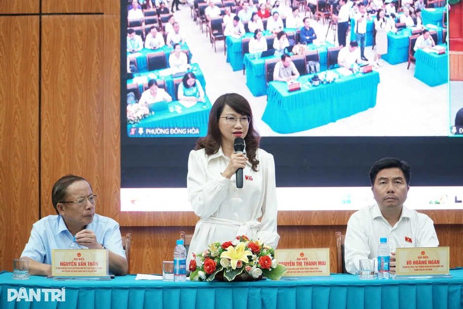 Giám đốc ĐHQG TPHCM phản hồi kiến nghị việc làm của cử tri vùng dự án Giám đốc ĐHQG TPHCM phản hồi kiến nghị việc làm của cử tri vùng dự án