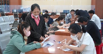 Giảm mức đóng bảo hiểm thất nghiệp về 0% khi sử dụng lao động khuyết tật