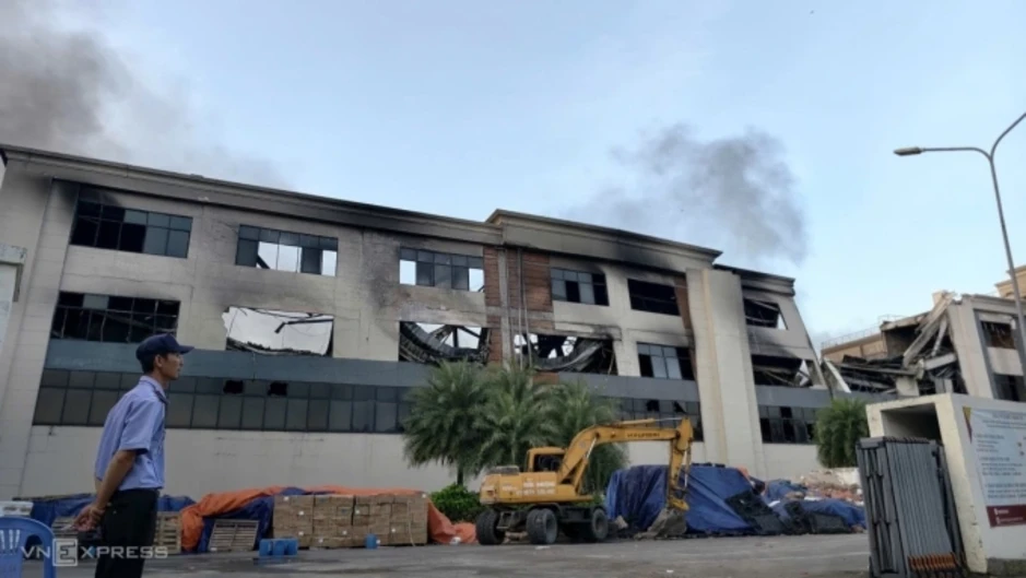 Hơn 1.300 công nhân bị ảnh hưởng sau vụ cháy nhà máy ở Đồng Nai Hơn 1.300 công nhân bị ảnh hưởng sau vụ cháy nhà máy ở Đồng Nai
