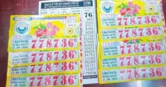 Ngày cuối tuần chồng dẫn vợ đi đổi thưởng độc đắc 18 tỷ đồng
