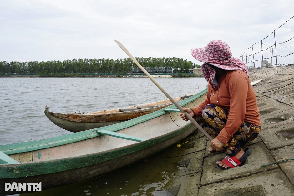 Ngư dân bất lực với “sát thủ” dưới nước tập kích ao nuôi tôm cá Ngư dân bất lực với “sát thủ” dưới nước tập kích ao nuôi tôm cá