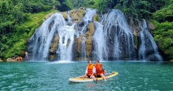 Người “đánh thức” thác nước hoang sơ giữa đại ngàn Trường Sơn