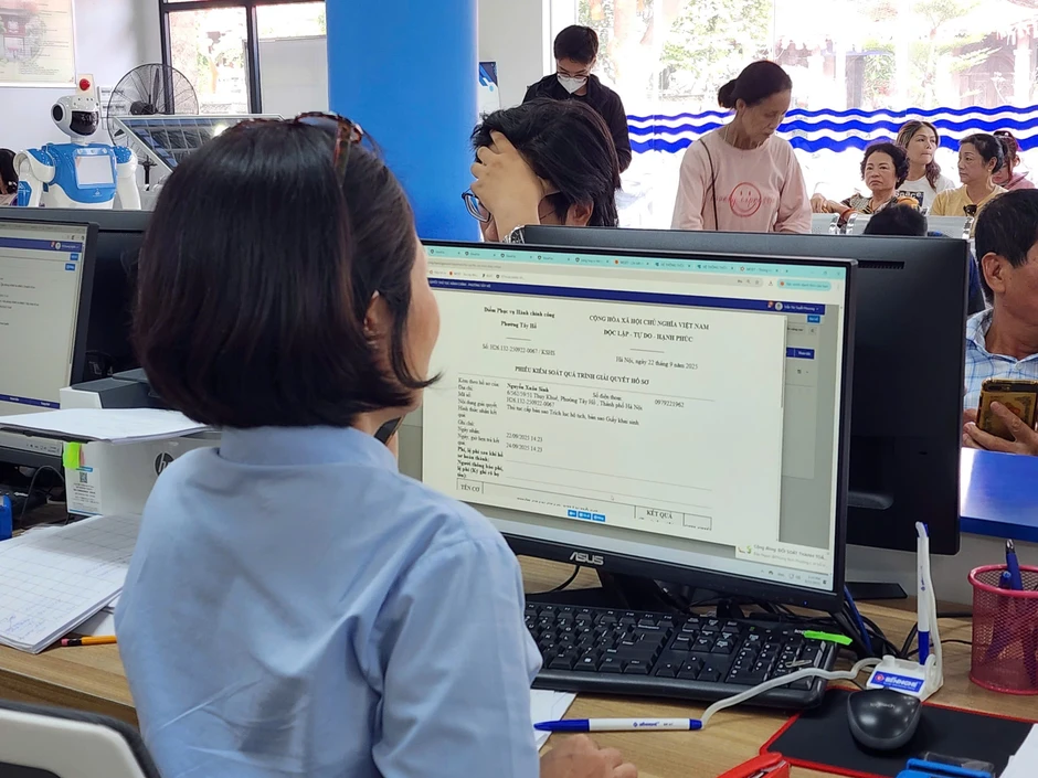 Người lao động nộp hồ sơ hưởng trợ cấp thất nghiệp online thế nào? Người lao động nộp hồ sơ hưởng trợ cấp thất nghiệp online thế nào?